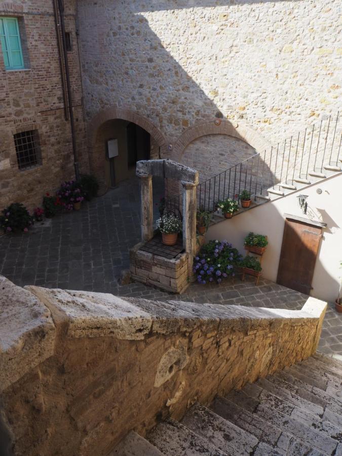 Appartamento Casa Del Giardino Delle Rose San Quirico dʼOrcia Esterno foto